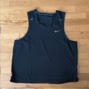 Nike Men's Black Dri-FIT Tank Top